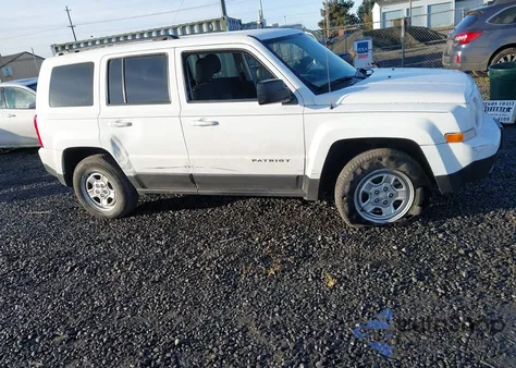 2016 Jeep Patriot Sport z USA, uszkodzony, nr VIN 1C4NJRBBXGD520179